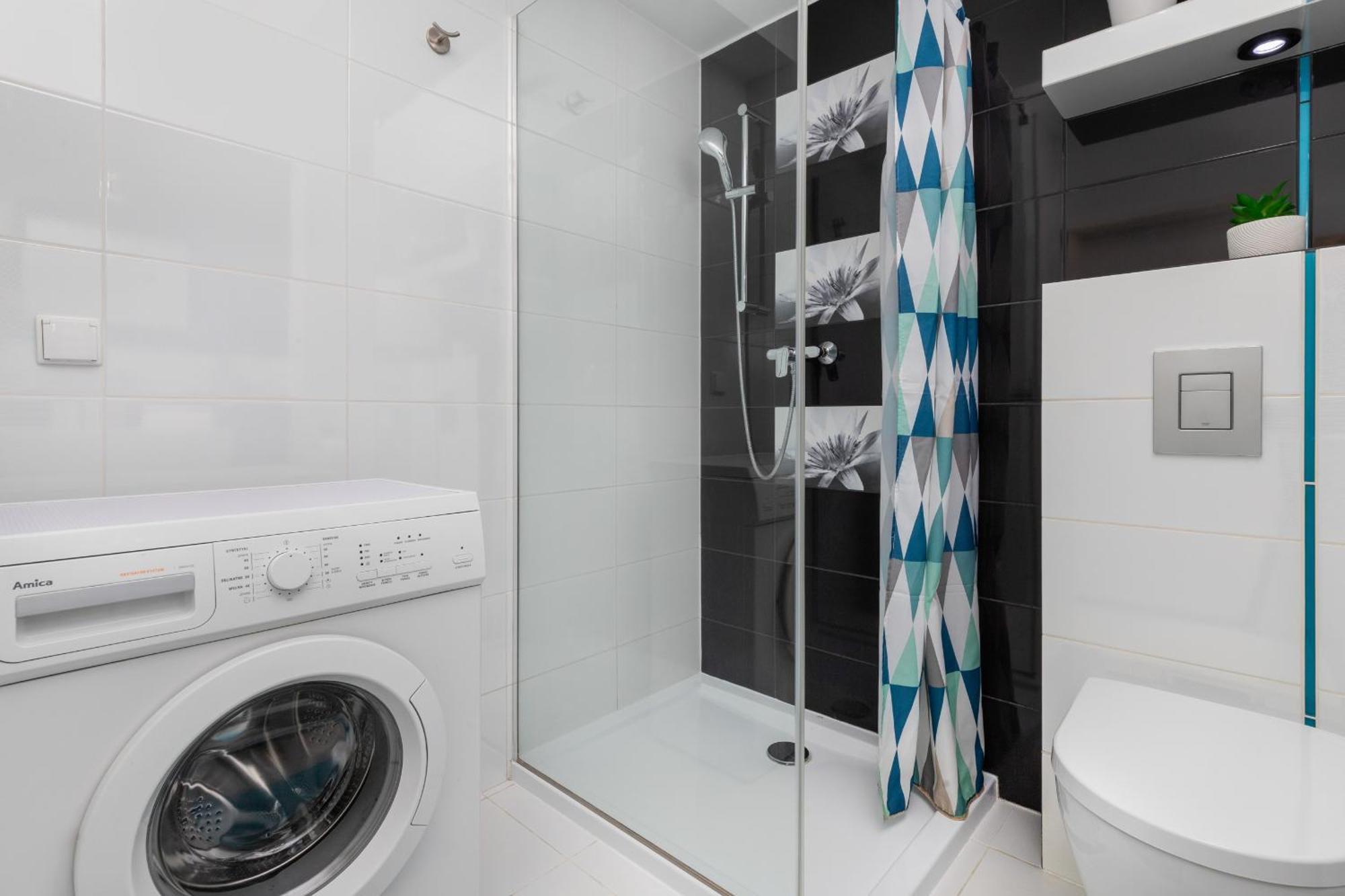 Sky Blue Chmielna Near Old Town In By Renters Apartment Gdansk